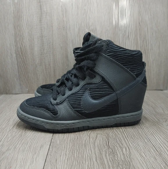 Nike Dunk Sky High Wedge Black Metallic Hematite Pleated Sneaker 6.5 528899-015 - Picture 4 of 9
